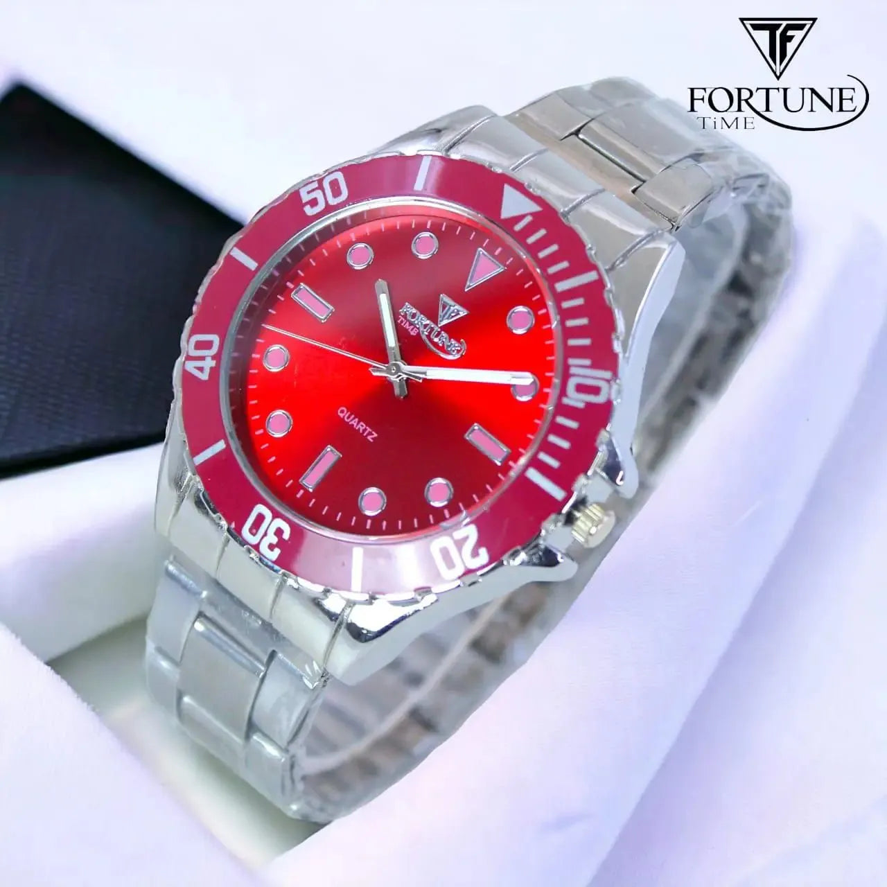 Men Fashion Simple Ghost Water Watches Stainless Steel Mesh Strap Quartz Watch