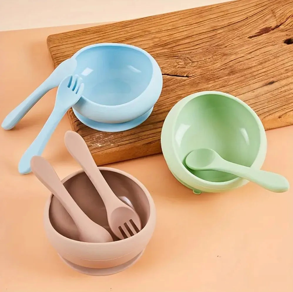 High Quality Spill-Proof Silicone Feeding Bowl Baby Dishes Kid Dinner Spoon Food Grade Silicone Baby Silicone Tableware